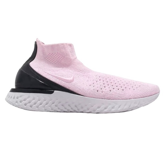 nike rise react flyknit pink